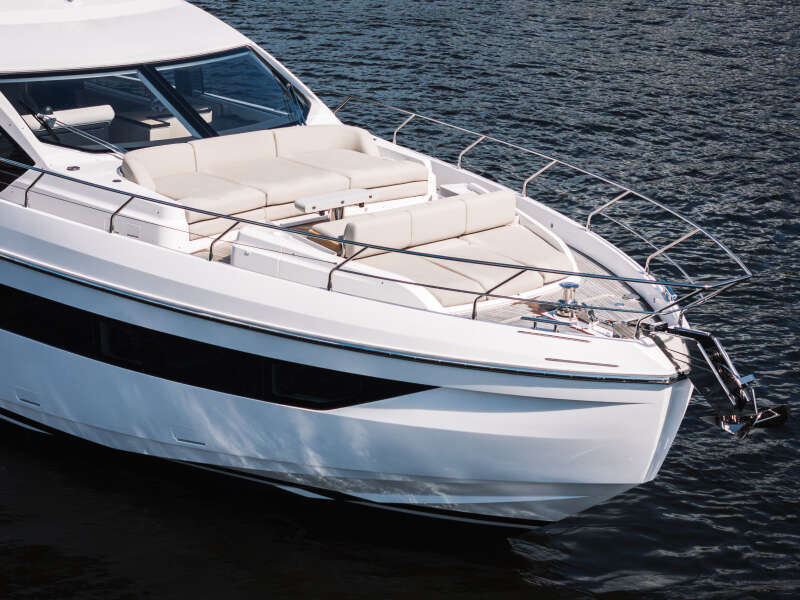 68ft Azimut Yacht For Sale