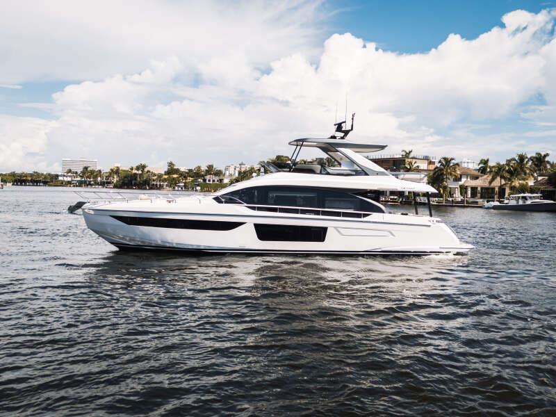 68ft Azimut Yacht For Sale