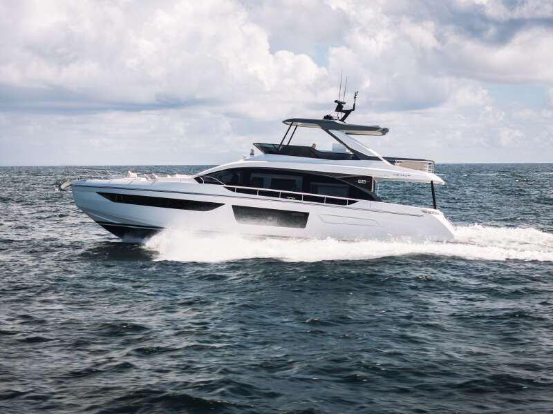 68ft Azimut Yacht For Sale