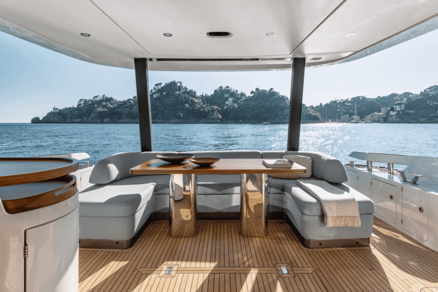 68ft Azimut Yacht For Sale
