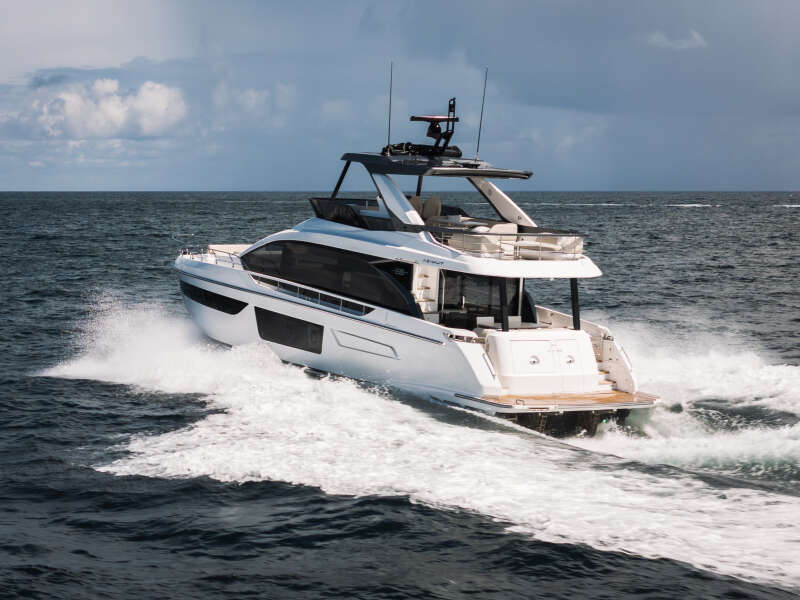 68ft Azimut Yacht For Sale