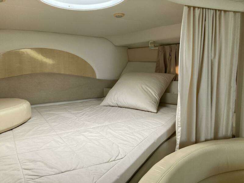 Mare Vita 35ft Maxum Yacht For Sale