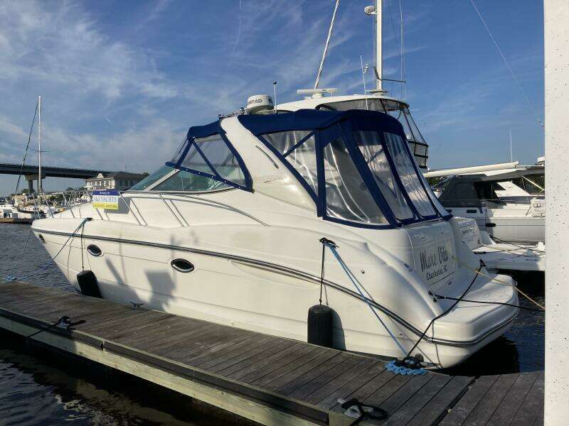 Mare Vita 35ft Maxum Yacht For Sale