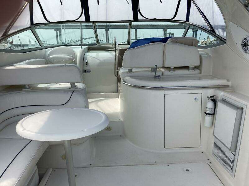 Mare Vita 35ft Maxum Yacht For Sale