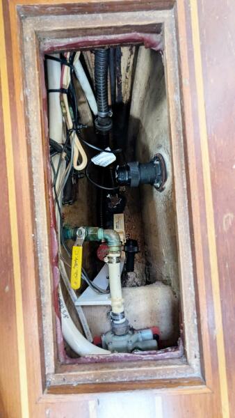 1984 Cape Dory 25D