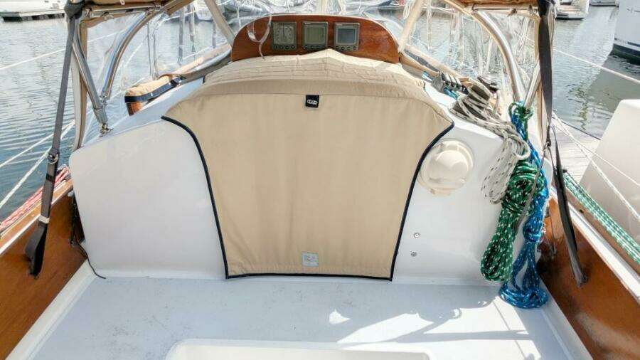 Meltemi IV 25ft Cape Dory Yacht For Sale