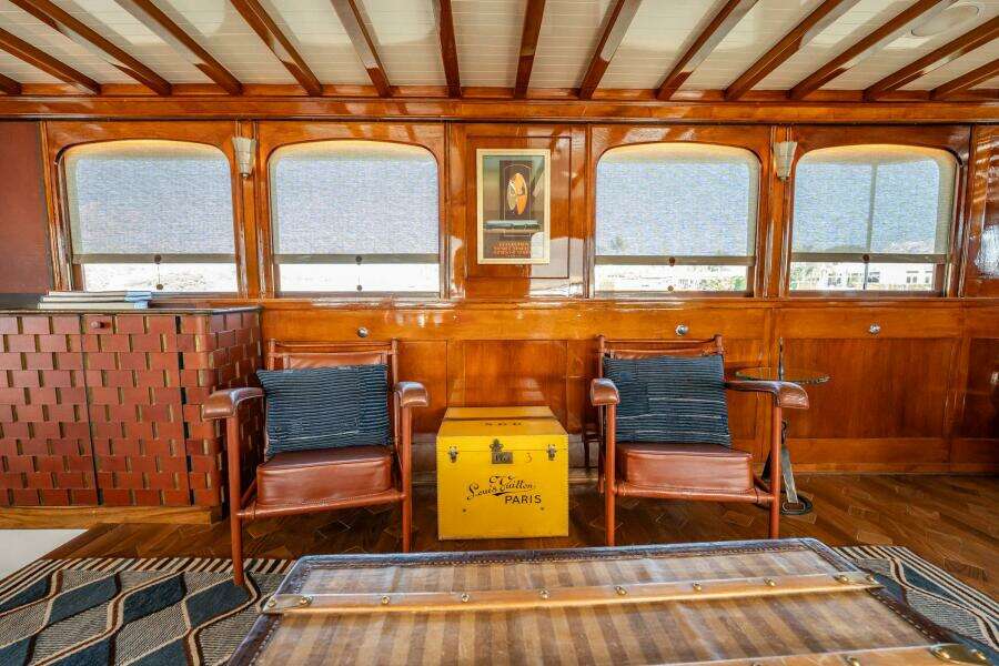 Flying Lady 58ft Trumpy Yacht For Sale