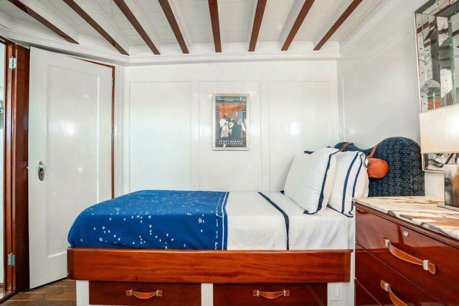 Flying Lady 58ft Trumpy Yacht For Sale