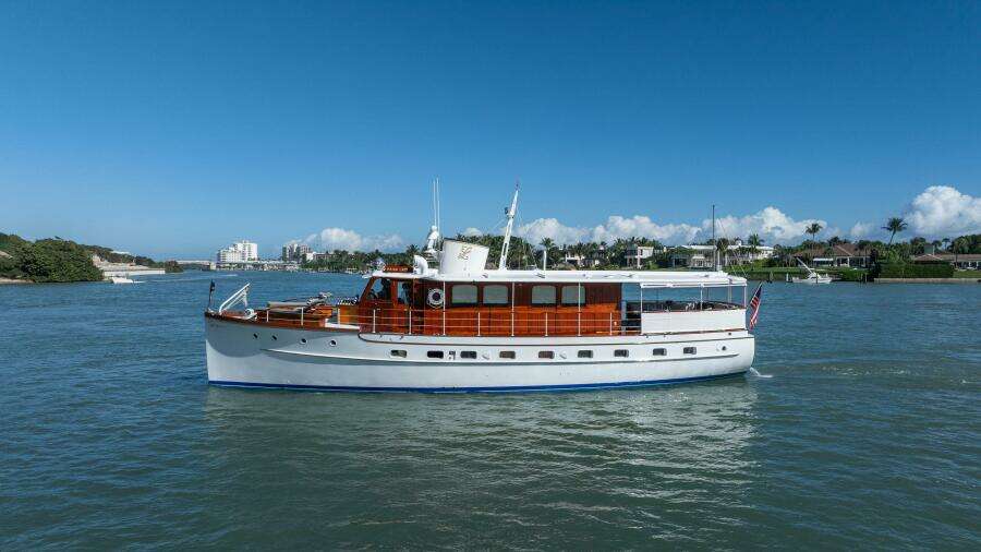 Flying Lady 58ft Trumpy Yacht For Sale