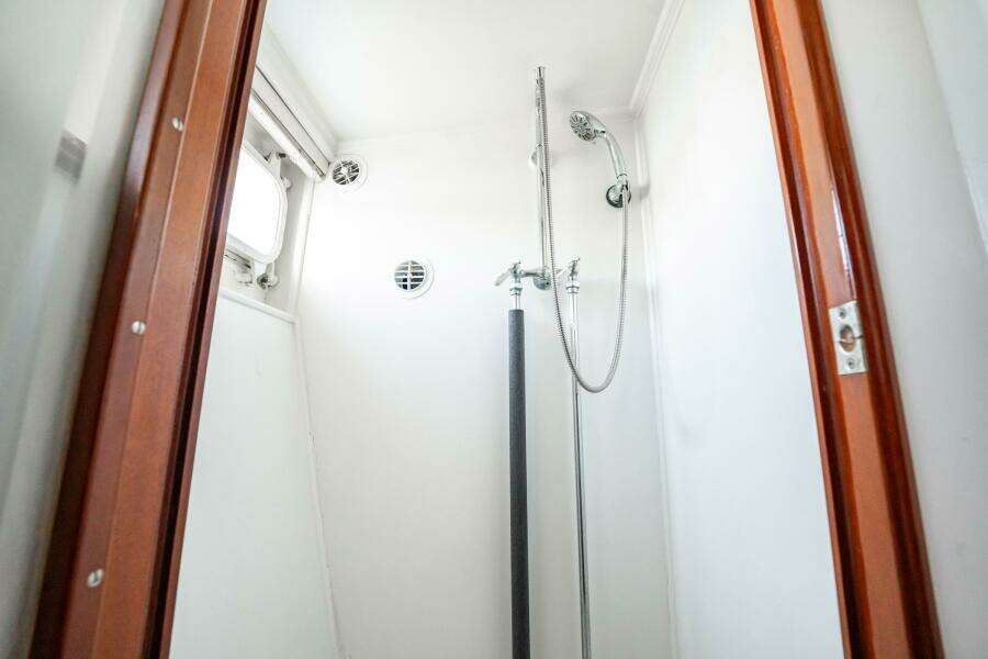 Flying Lady 58ft Trumpy Yacht For Sale