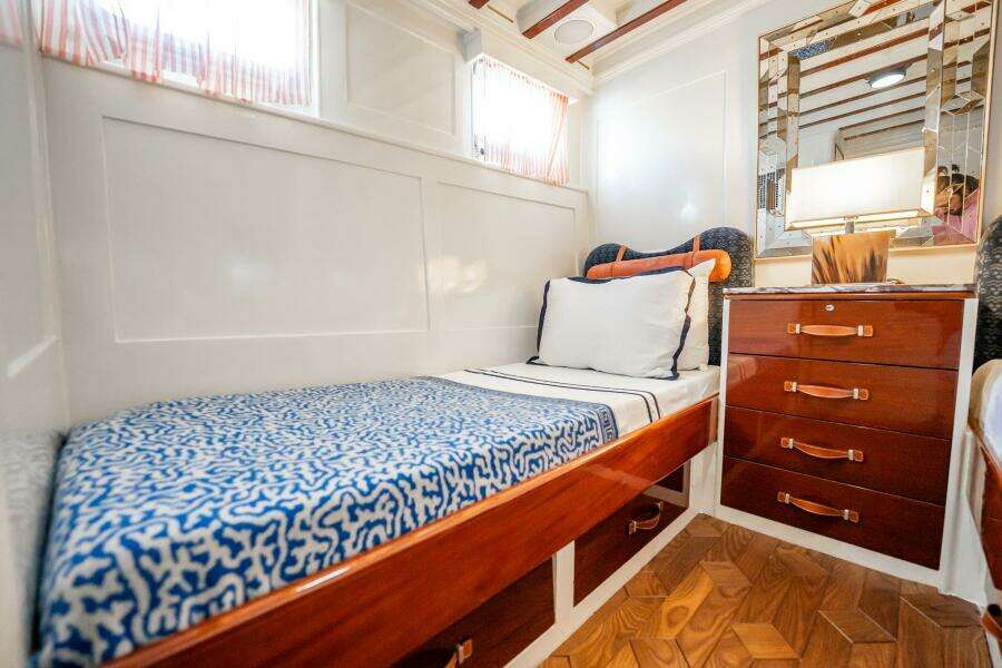 Flying Lady 58ft Trumpy Yacht For Sale