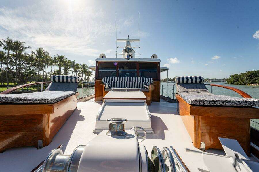 Flying Lady 58ft Trumpy Yacht For Sale