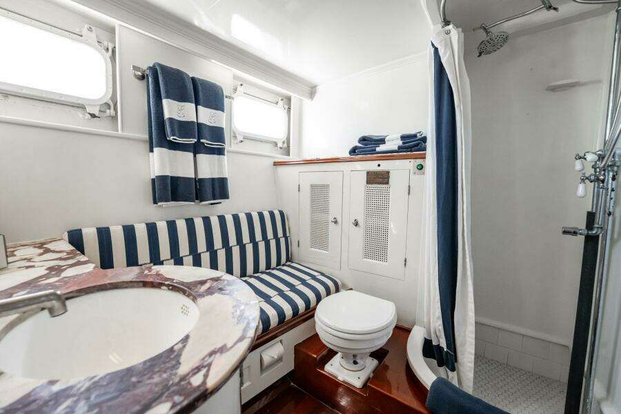 Flying Lady 58ft Trumpy Yacht For Sale