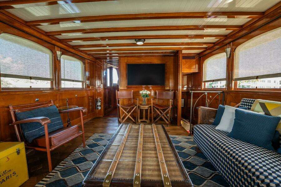 Flying Lady 58ft Trumpy Yacht For Sale