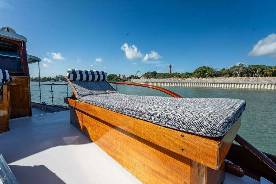 Flying Lady 58ft Trumpy Yacht For Sale