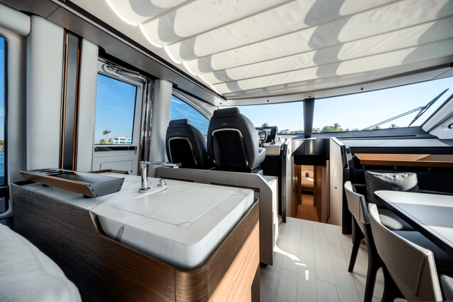 80ft Azimut Yacht For Sale