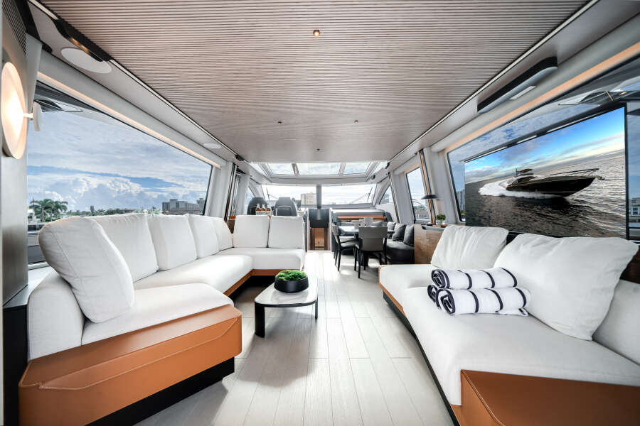 80ft Azimut Yacht For Sale