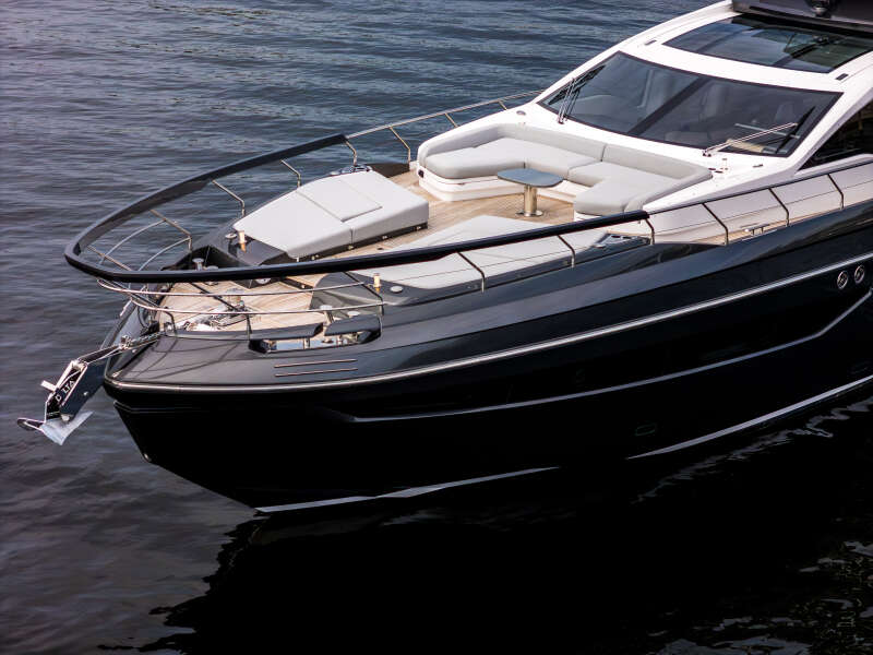 80ft Azimut Yacht For Sale
