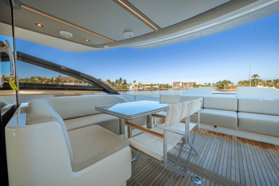 80ft Azimut Yacht For Sale