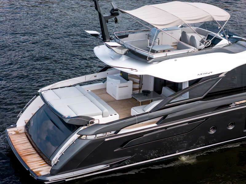 80ft Azimut Yacht For Sale