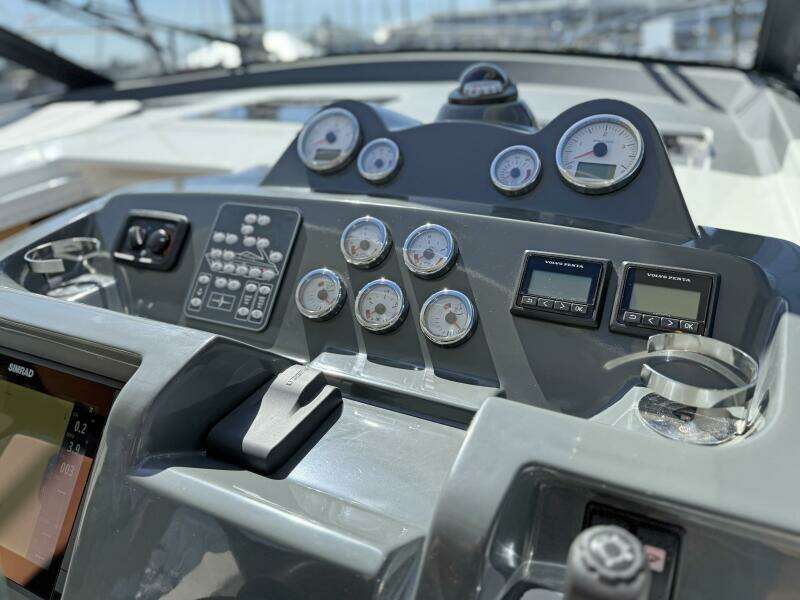 Pacific Viking 40ft Bavaria Yacht For Sale