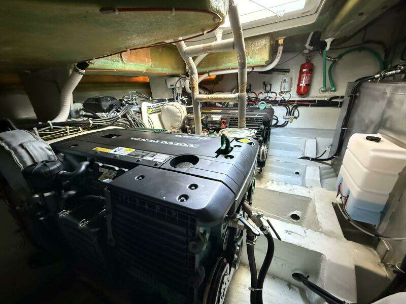 Pacific Viking 40ft Bavaria Yacht For Sale