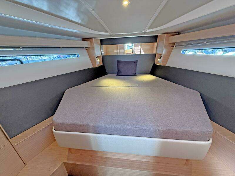 Pacific Viking 40ft Bavaria Yacht For Sale