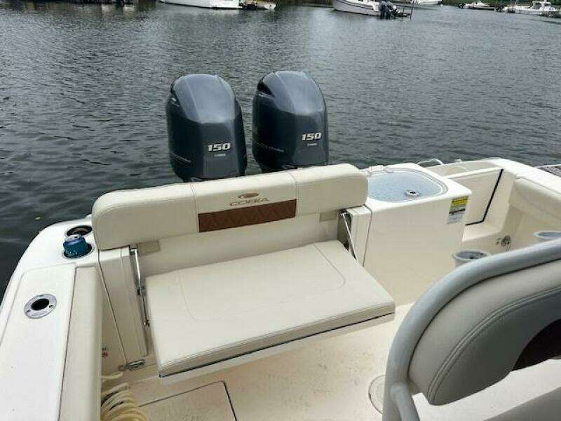 24ft Cobia Yacht For Sale