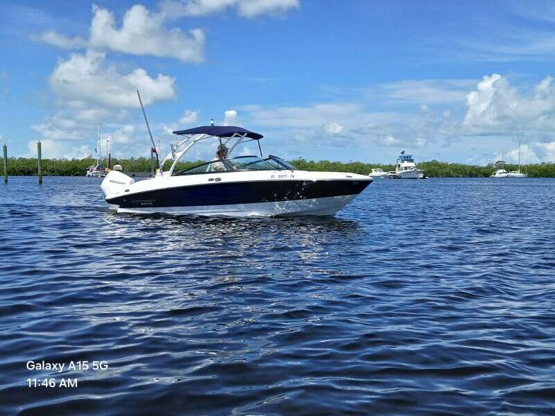 22ft Monterey Yacht For Sale