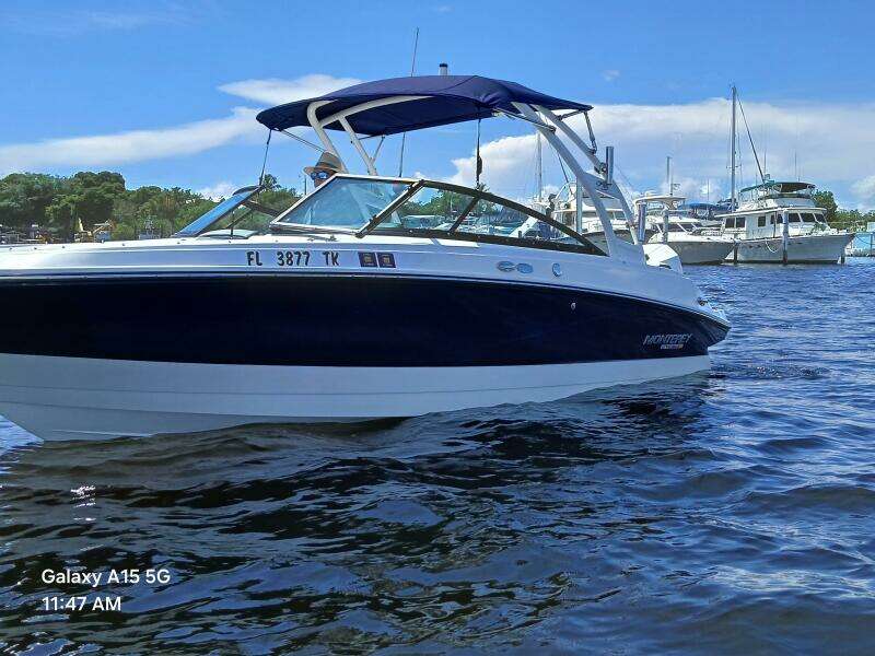 22ft Monterey Yacht For Sale