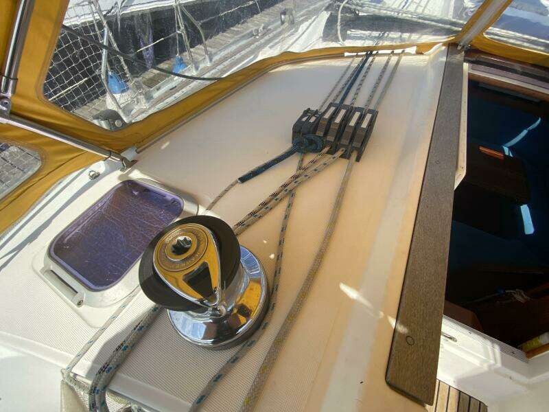 Free Spirit 45ft Jeanneau Yacht For Sale