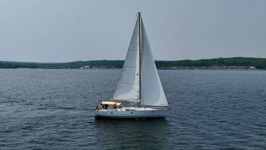 Free Spirit 45ft Jeanneau Yacht For Sale