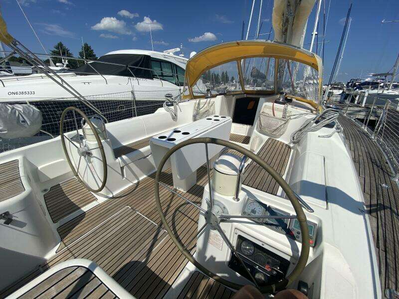Free Spirit 45ft Jeanneau Yacht For Sale