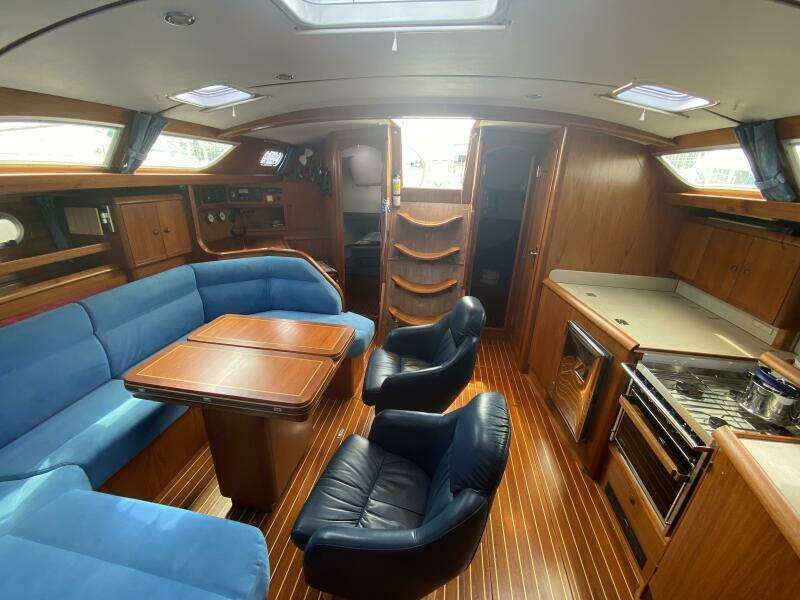 Free Spirit 45ft Jeanneau Yacht For Sale