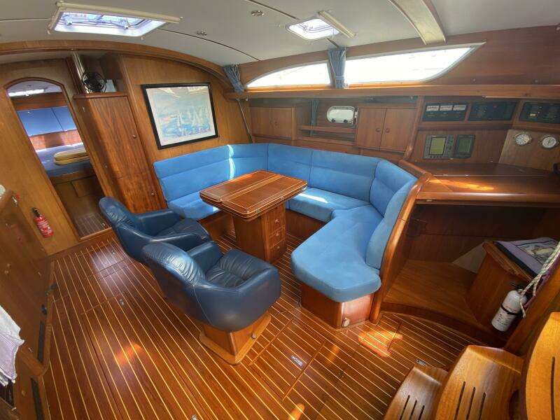 Free Spirit 45ft Jeanneau Yacht For Sale