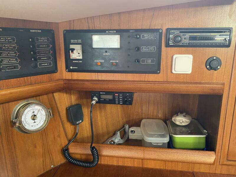 Free Spirit 45ft Jeanneau Yacht For Sale