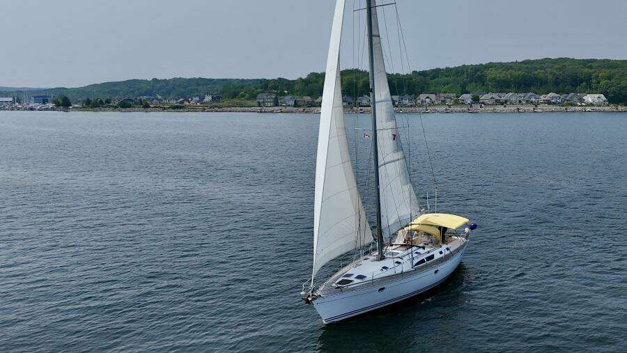 Free Spirit 45ft Jeanneau Yacht For Sale