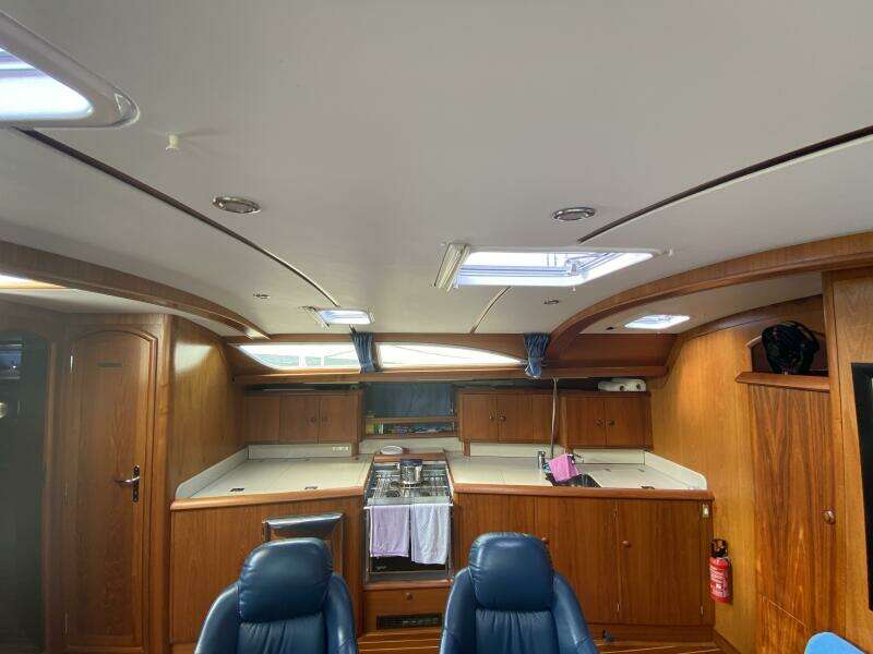 Free Spirit 45ft Jeanneau Yacht For Sale