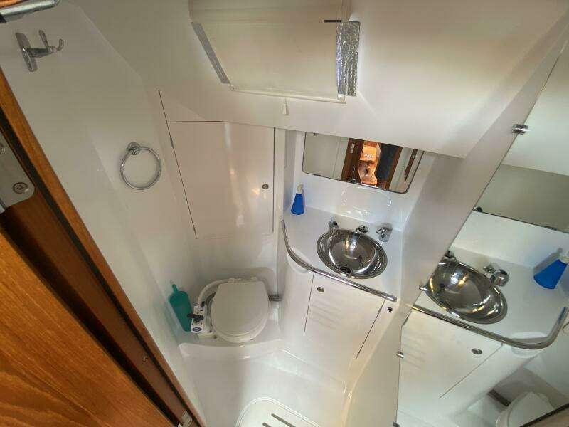 Free Spirit 45ft Jeanneau Yacht For Sale