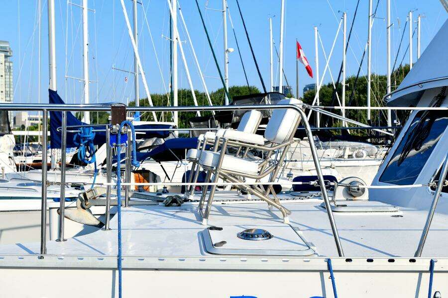 32ft PDQ Yacht For Sale