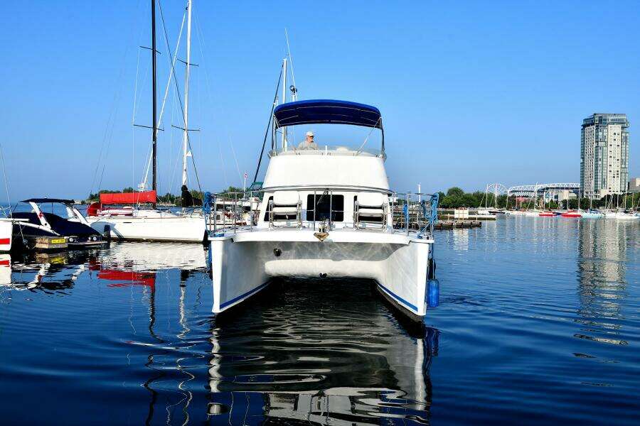 32ft PDQ Yacht For Sale
