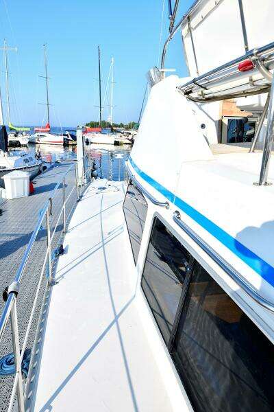 32ft PDQ Yacht For Sale