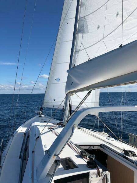 Deli Mavi 41ft Beneteau Yacht For Sale