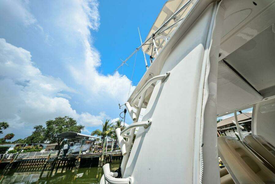 Margie Ann II 42ft Boston Whaler Yacht For Sale