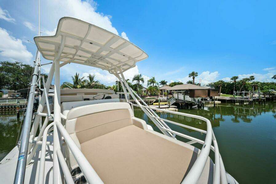Margie Ann II 42ft Boston Whaler Yacht For Sale