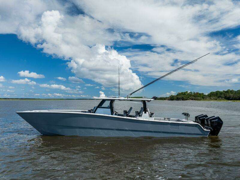 47ft Freeman Yacht For Sale