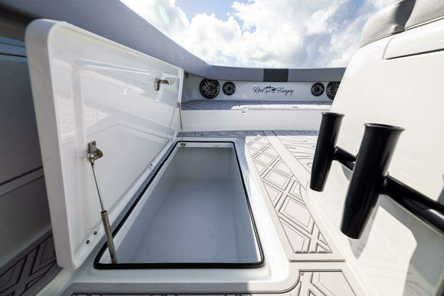 47ft Freeman Yacht For Sale