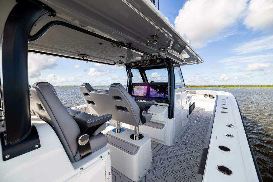 47ft Freeman Yacht For Sale