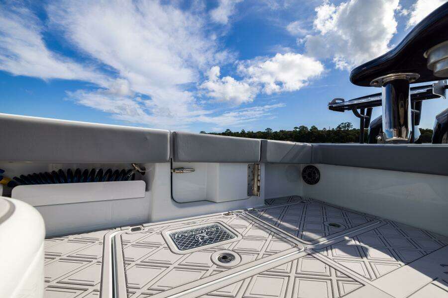 47ft Freeman Yacht For Sale
