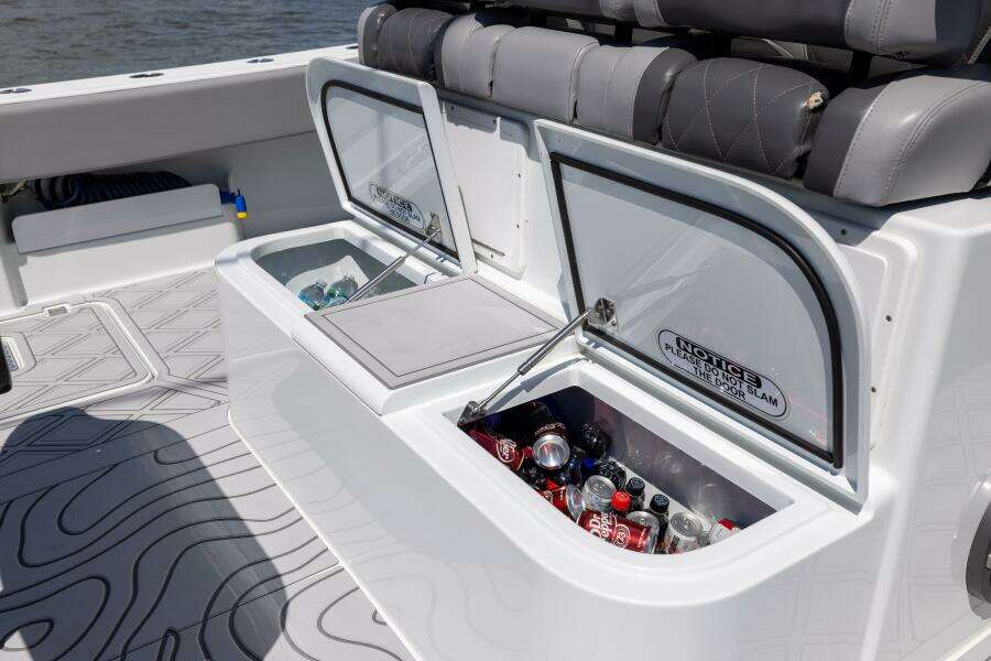 47ft Freeman Yacht For Sale